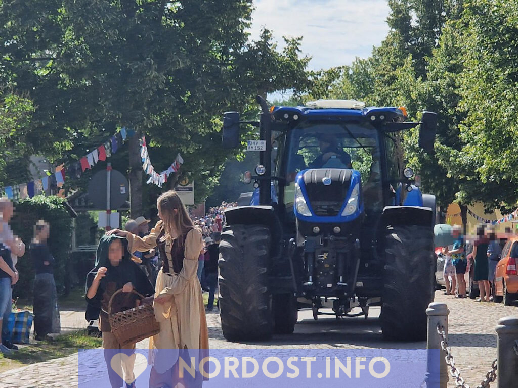 Festumzug 725 Jahre Himmelpfort am 06.07.2024, Feuerwehr, 725 Jahre Althymen, Fürstenberg/Havel