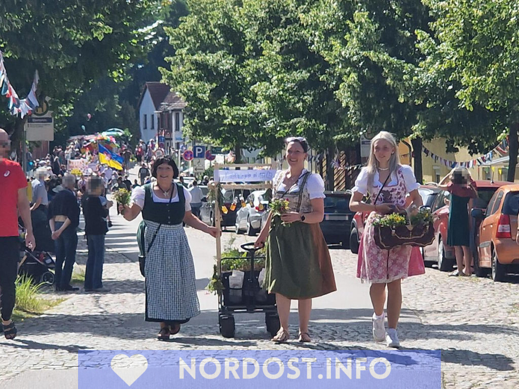 Festumzug 725 Jahre Himmelpfort am 06.07.2024, Feuerwehr, 725 Jahre Althymen, Fürstenberg/Havel