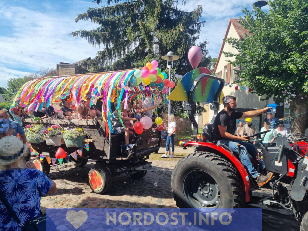 Festumzug 725 Jahre Himmelpfort am 06.07.2024, Feuerwehr, 725 Jahre Althymen, Fürstenberg/Havel